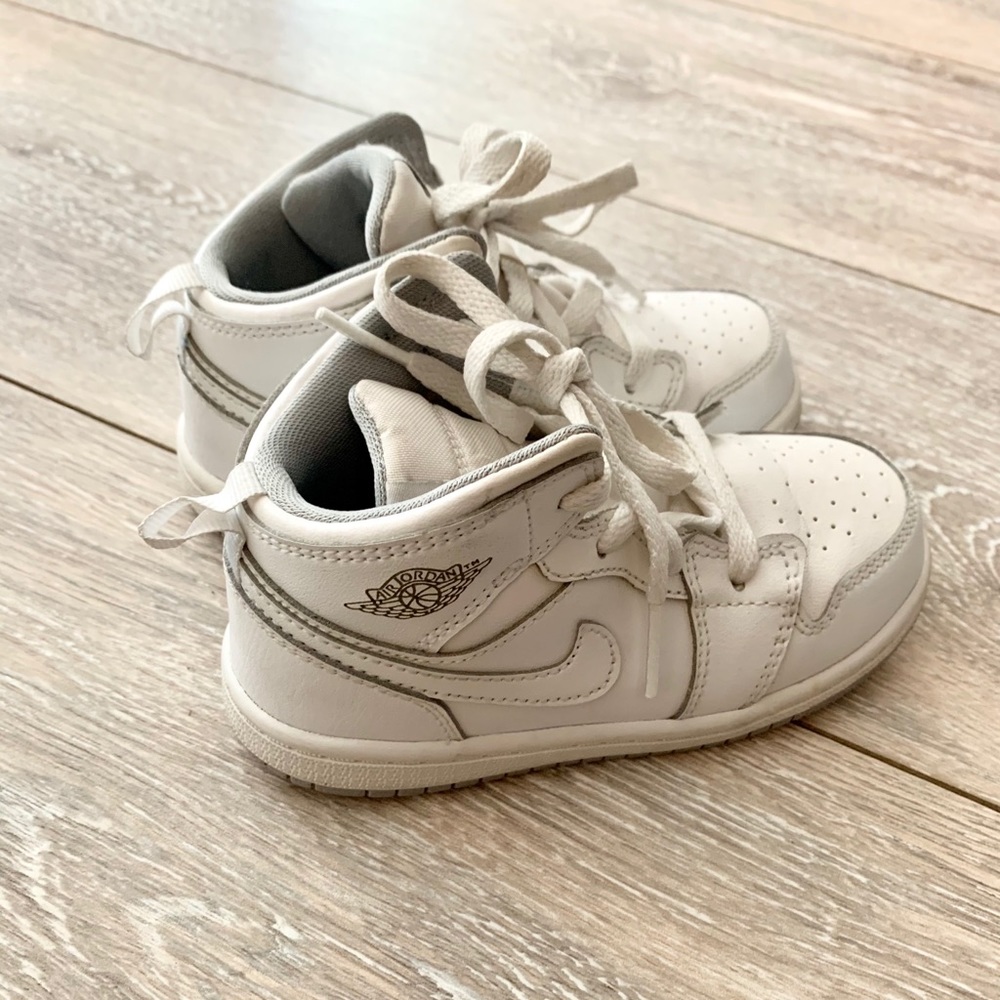 640735-112 Jordan Toddler Air Jordan 1 Mid BT